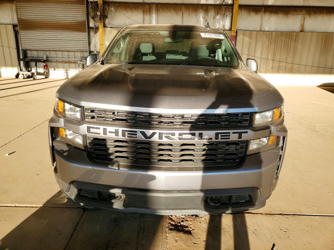 2021 Chevrolet Silverado C1500 Custom