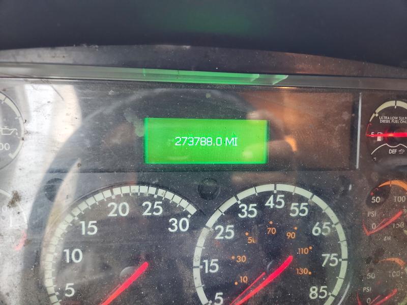 2020 Freightliner Business Class M2 BOX Truck