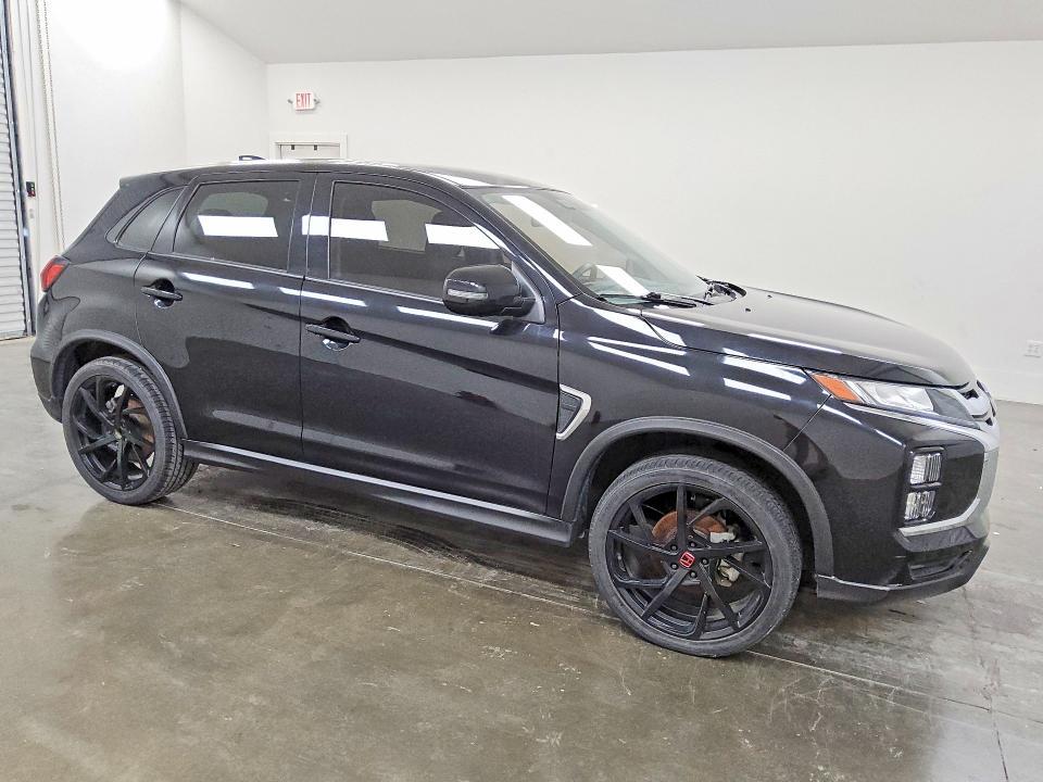 2022 Mitsubishi Outlander Sport se