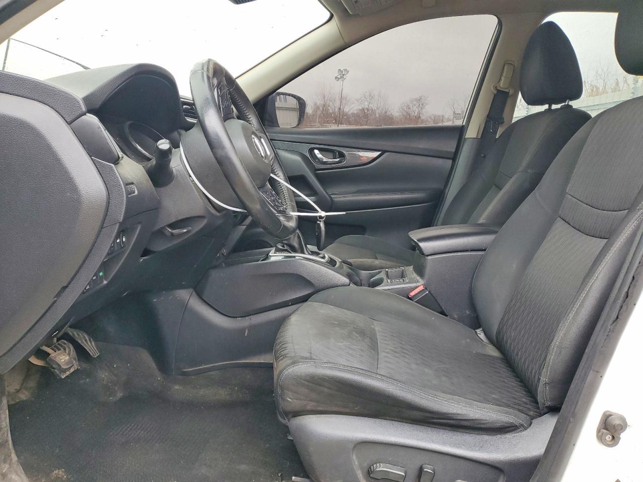 2019 Nissan Rogue sv