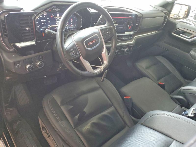 2025 GMC Sierra C1500 SLT