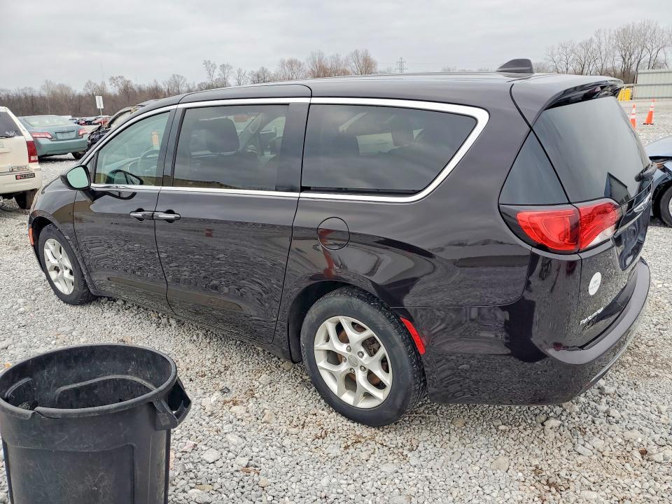 2018 Chrysler Pacifica Touring Plus