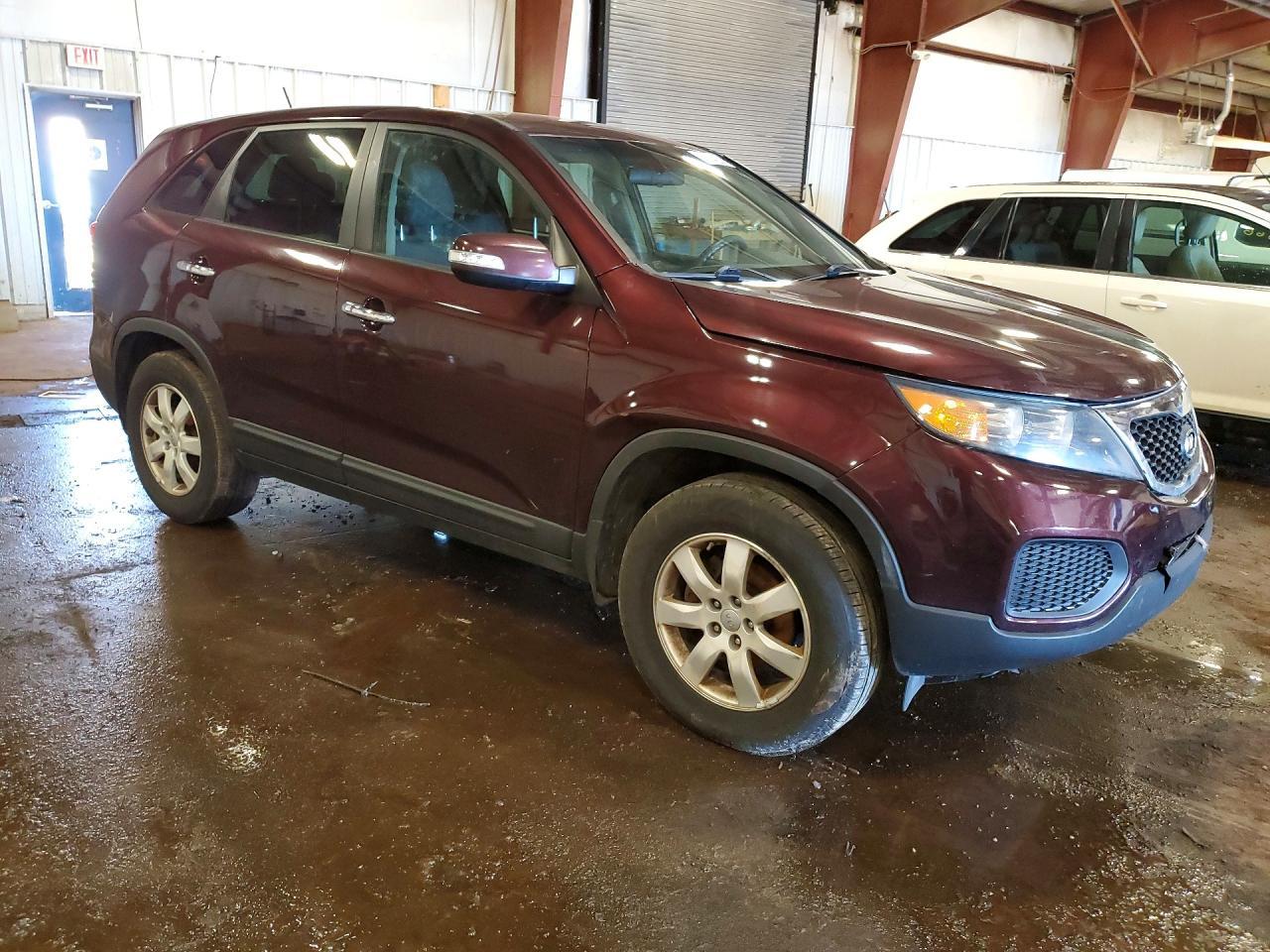 2013 KIA Sorento lx