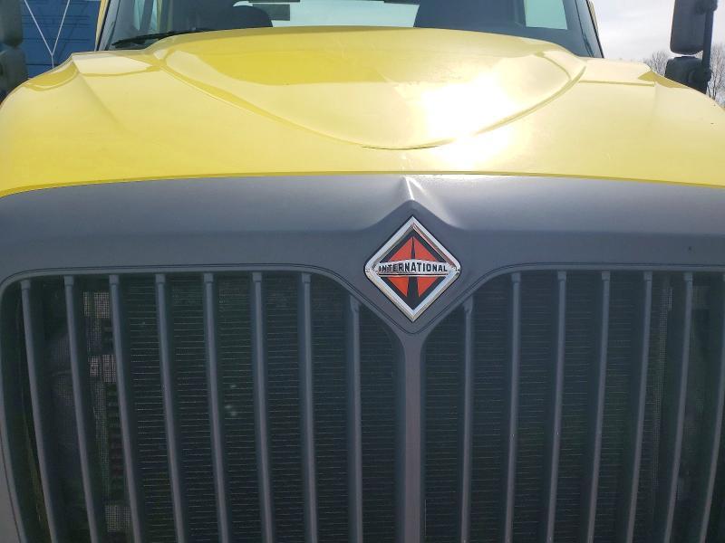 2020 International RH613 Semi Truck