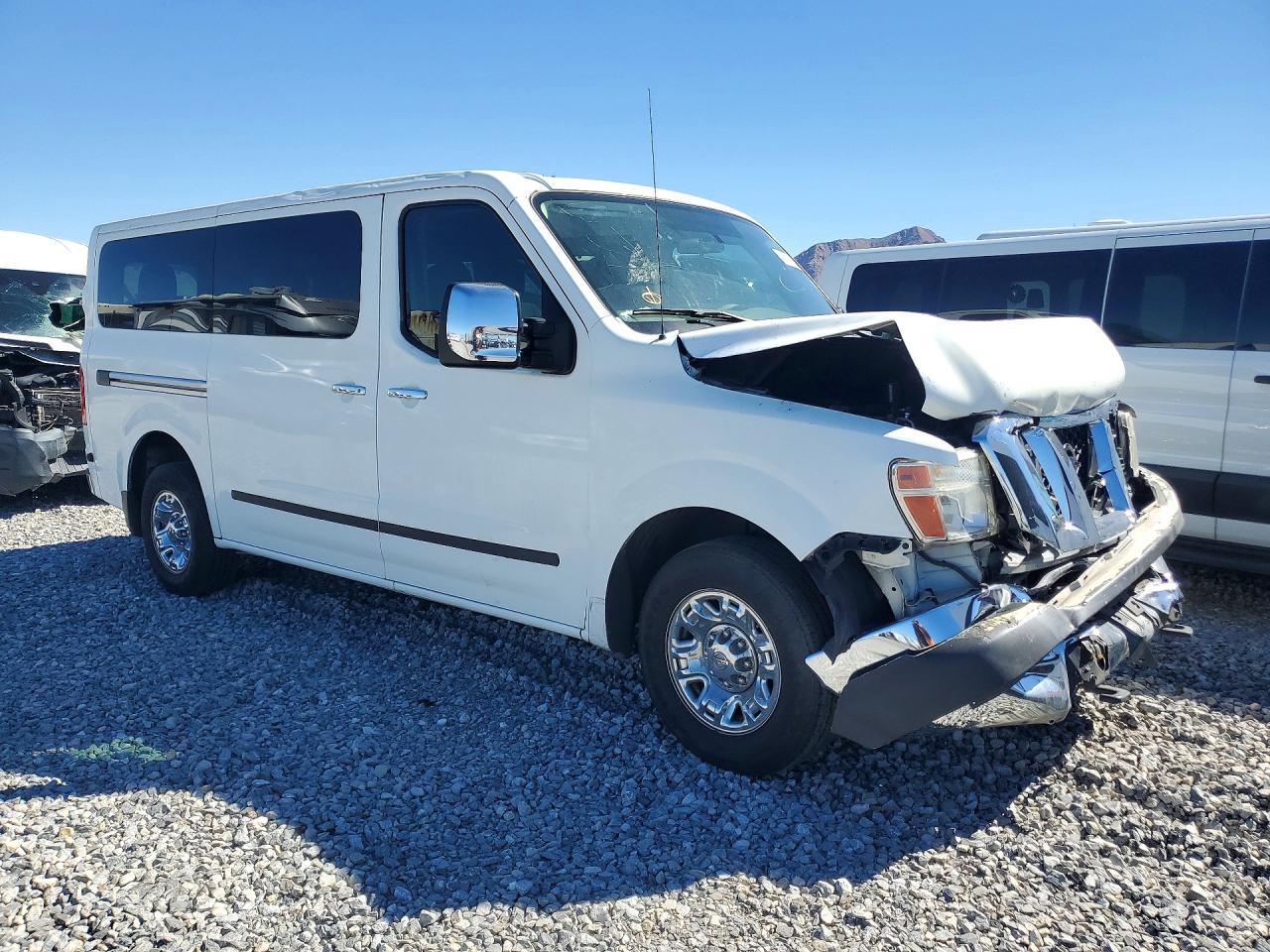 2016 Nissan Nv 3500 Sv-passenger van