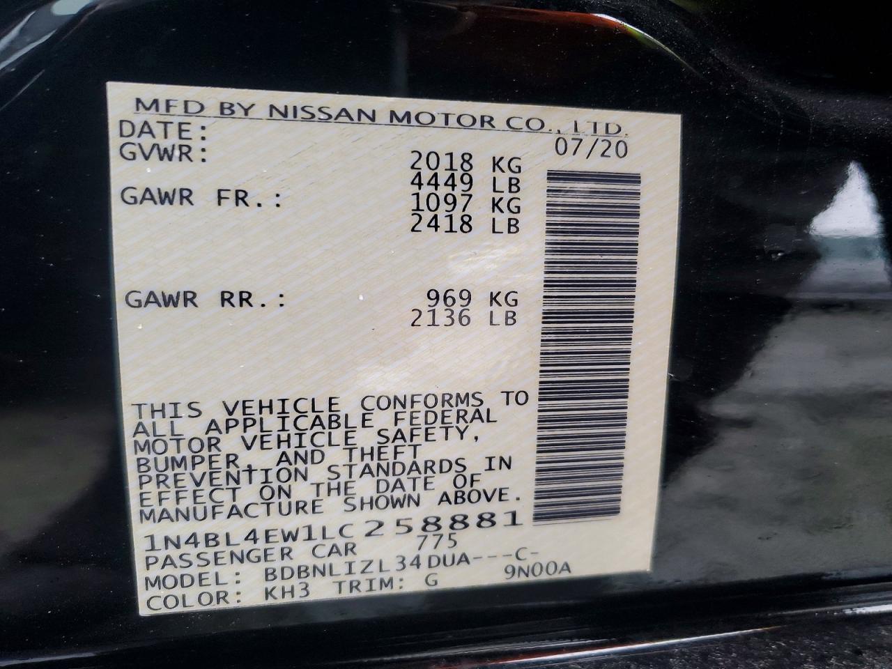 2020 Niss Altima sl