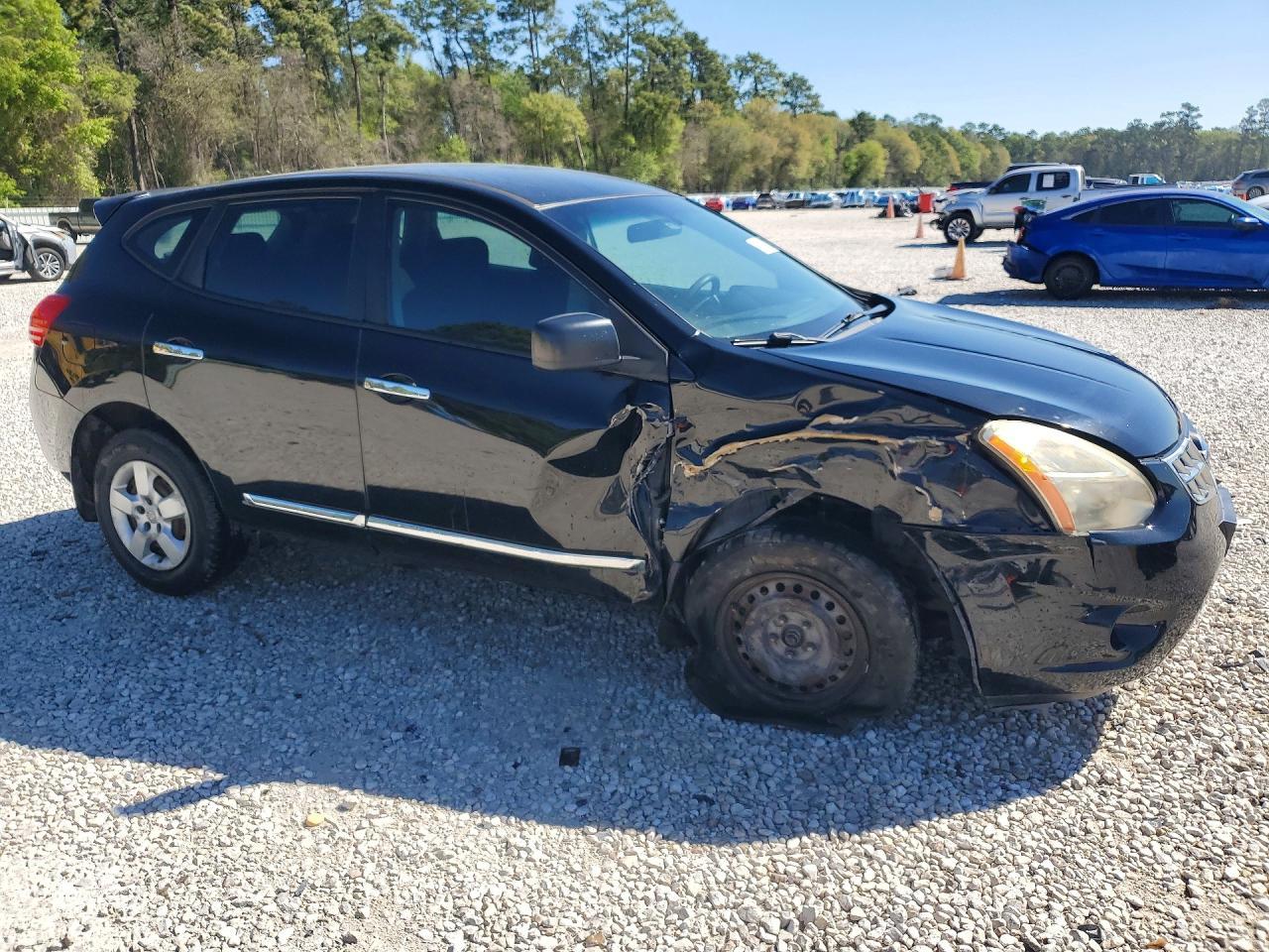 2012 Nissan Rogue s