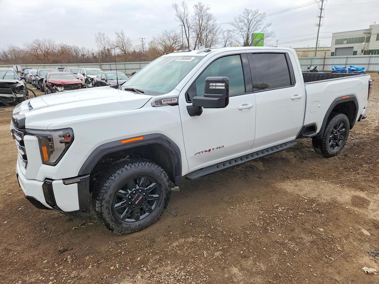 2025 GMC Sierra K2500 AT4