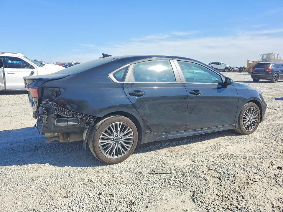 2024 KIA Forte Gt-line