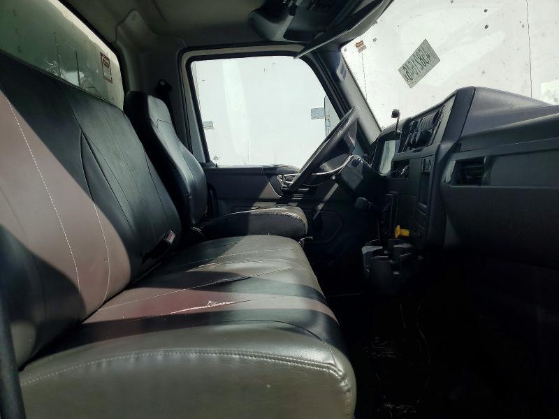 2020 International MV607 BOX Truck