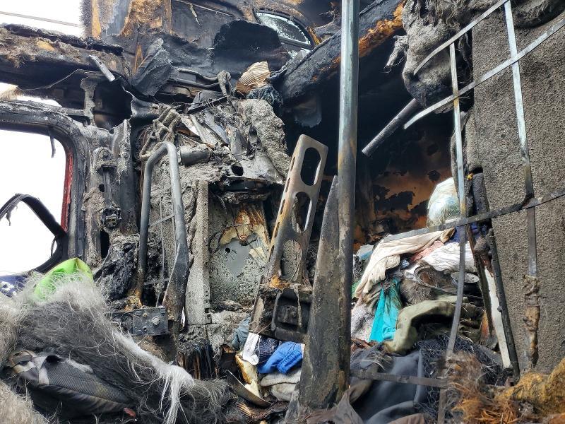 2015 Freightliner Cascadia Semi Truck