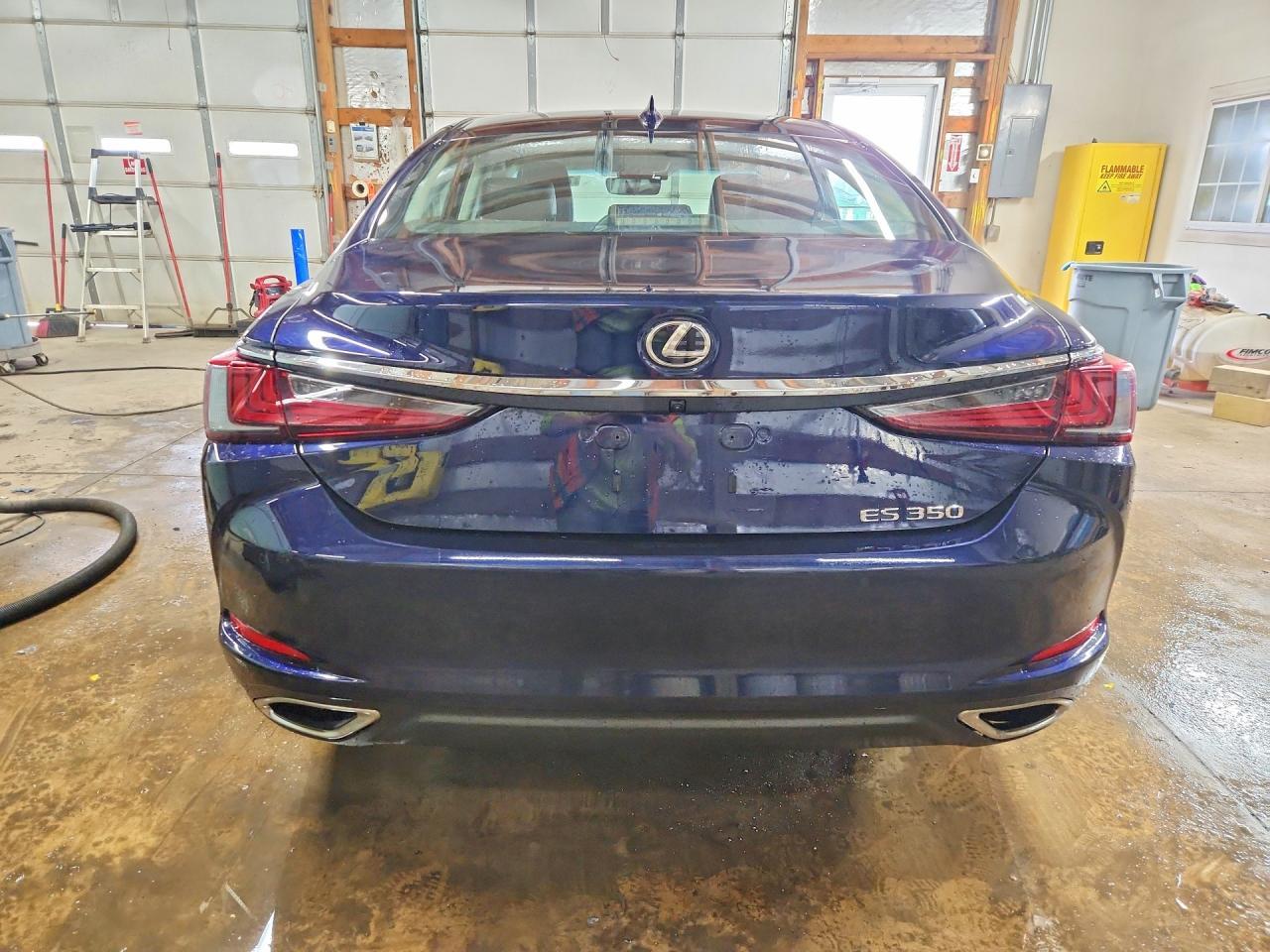 2023 Lexus Es 350 Base