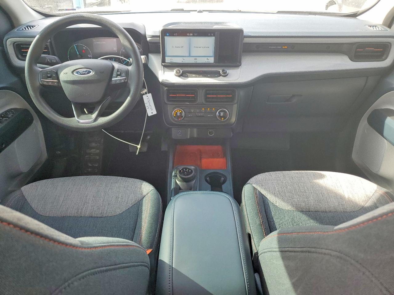 2023 Ford Maverick XL