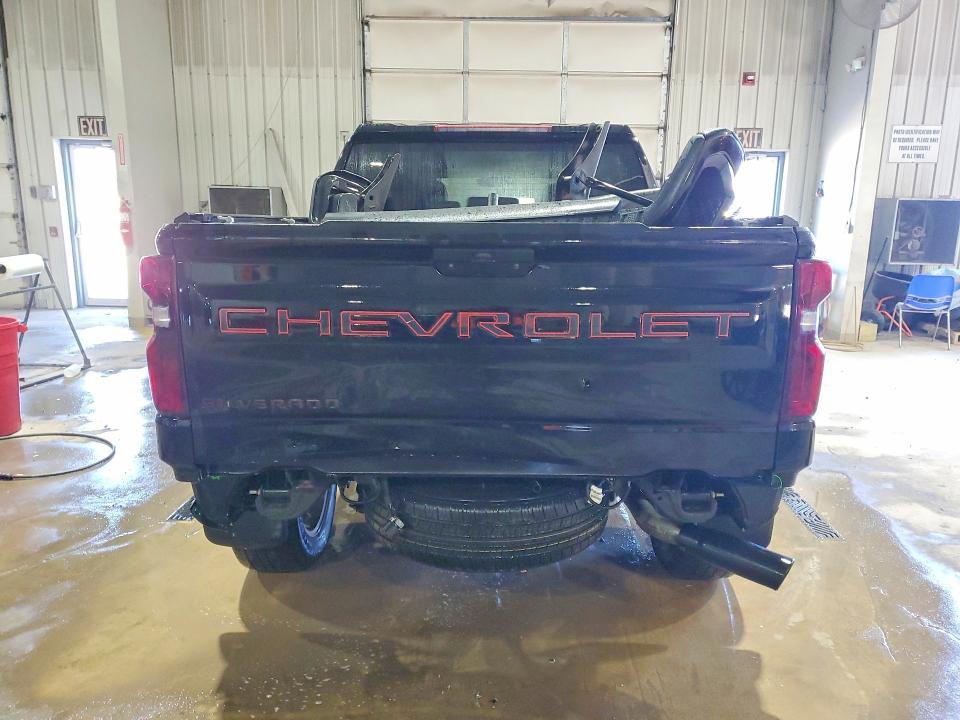 2021 Chevrolet Silverado K1500 Custom