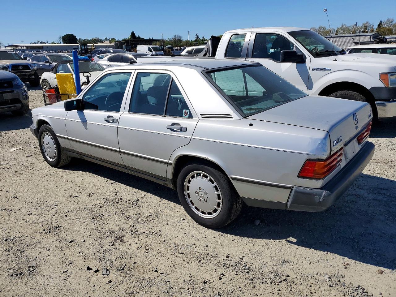 1987 Mercedes-Benz 190 e 2.3