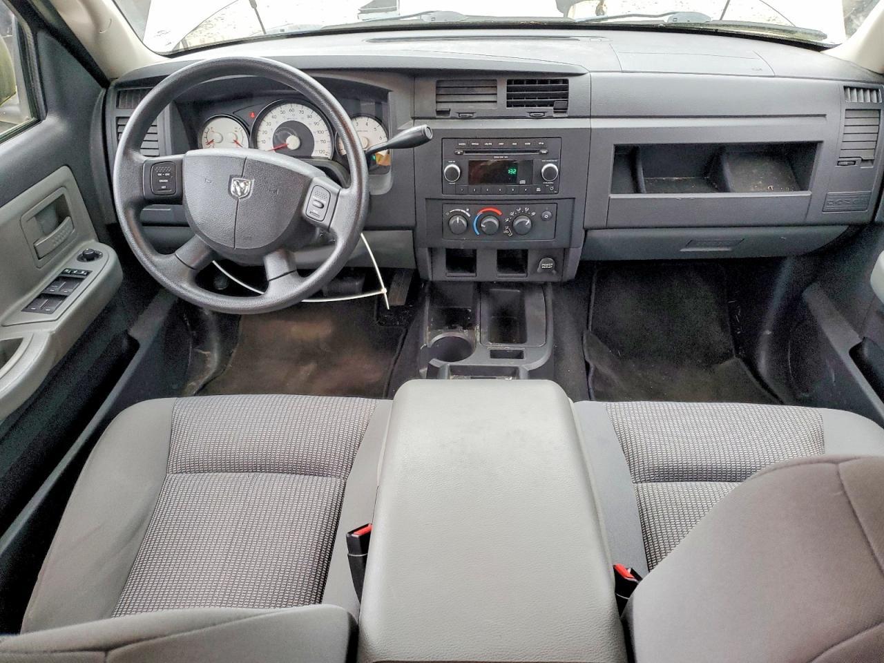 2011 Dodge Dakota SLT