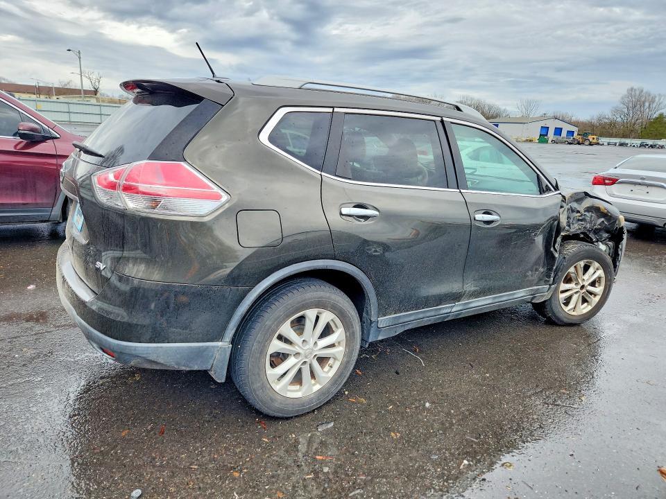 2015 Nissan Rogue sv