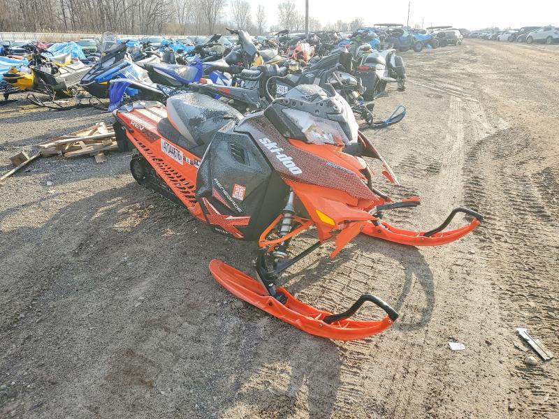 2015 Skidoo Renegade X E-TEC 800