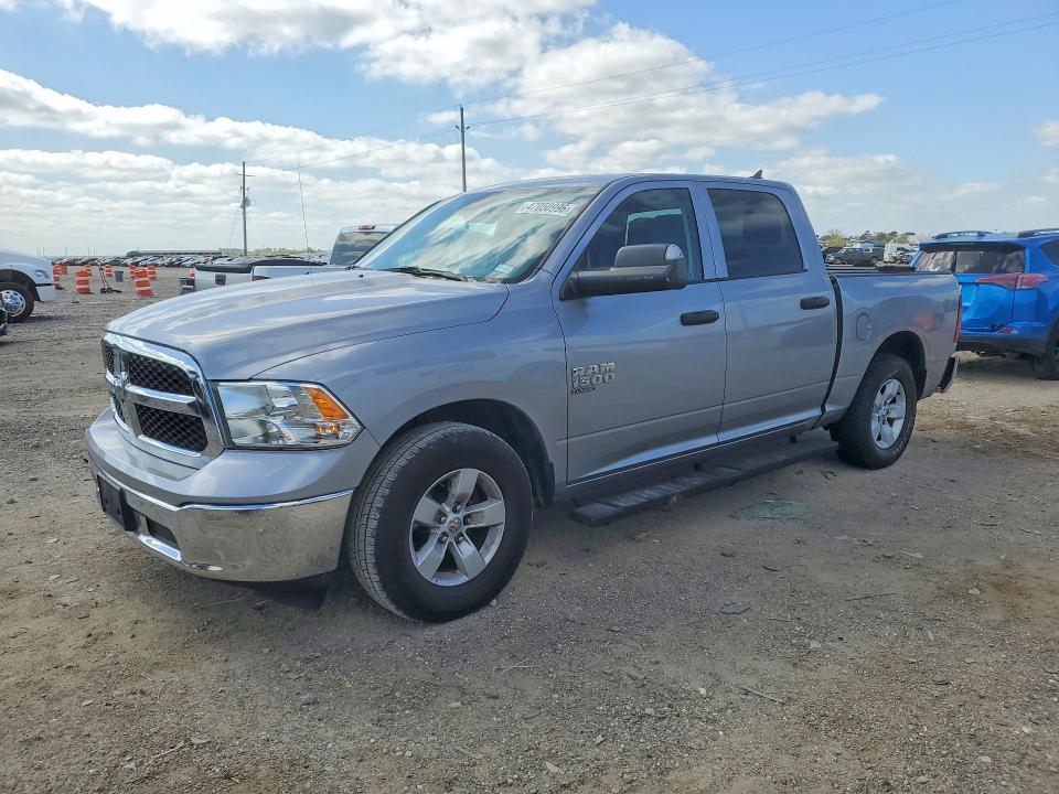 2022 Dodge RAM 1500 Classic SLT
