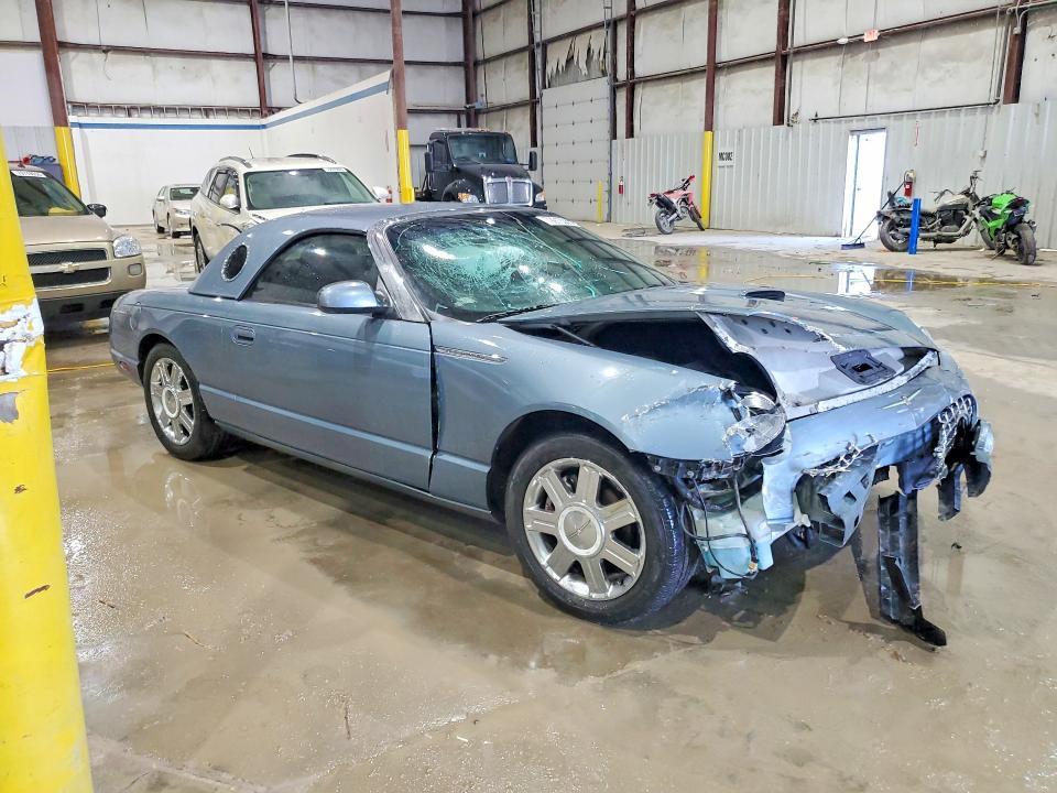 2005 Ford Thunderbird