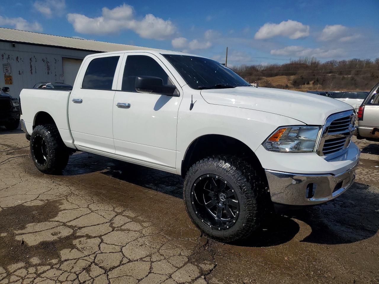 2014 Dodge RAM 1500 SLT
