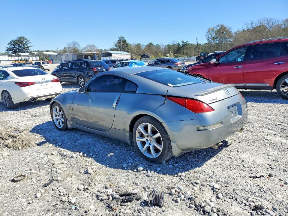 2005 Nissan 350z Base