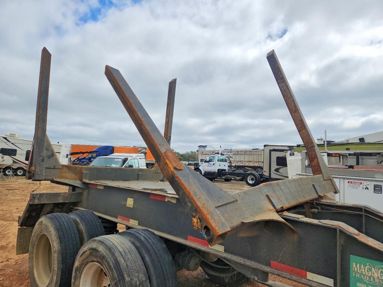 2020 Magnolia Puptrailer