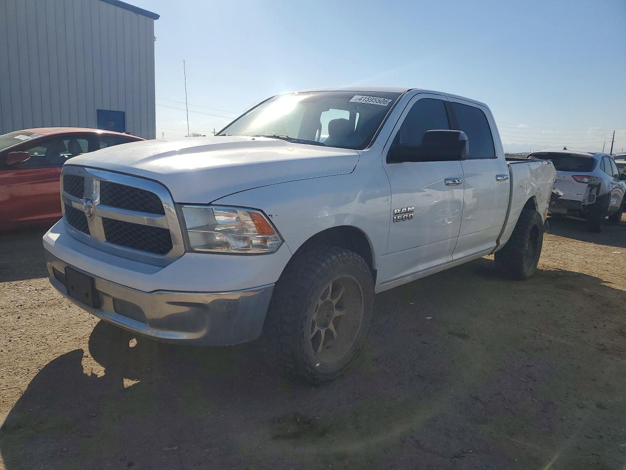 2015 Dodge RAM 1500 SLT