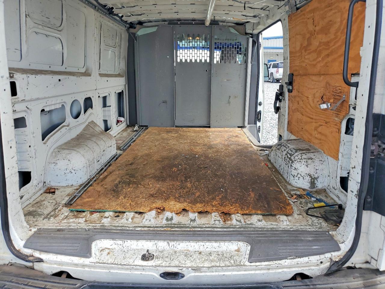 2015 Niss AN NV Delivery Van