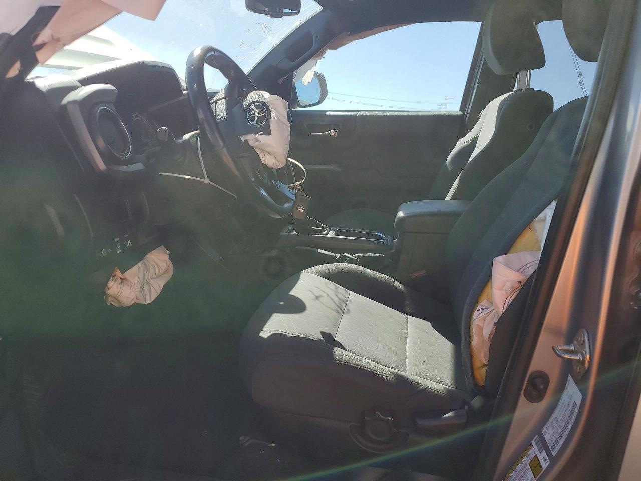 2017 Toyota Tacoma TRD Sport