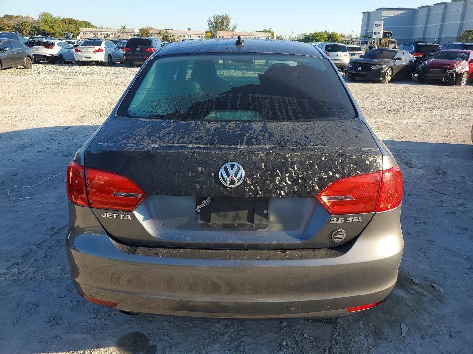 2011 Volkswagen Jetta sel