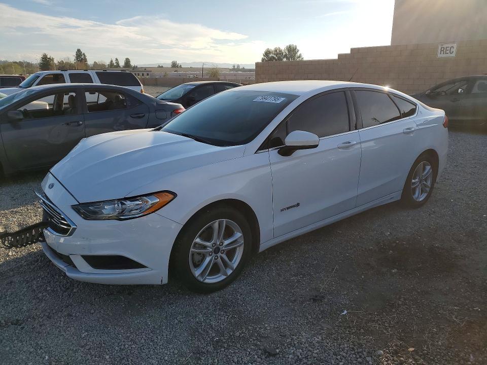 2018 Ford Fusion se Hybrid