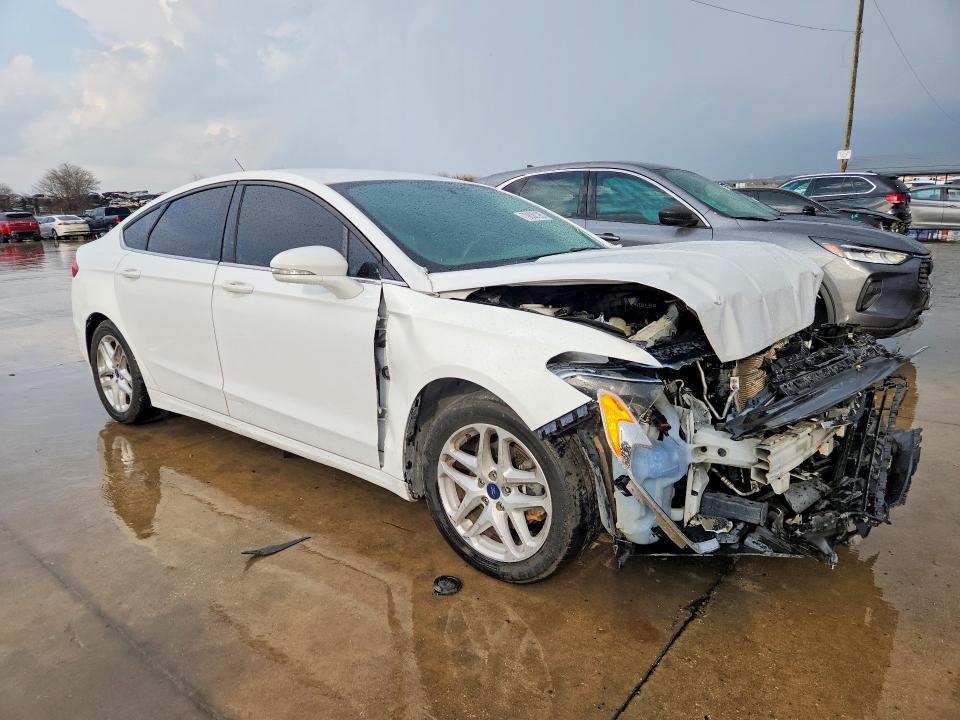 2016 Ford Fusion se