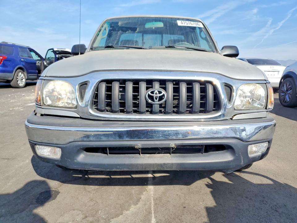 2003 Toyota Tacoma Base