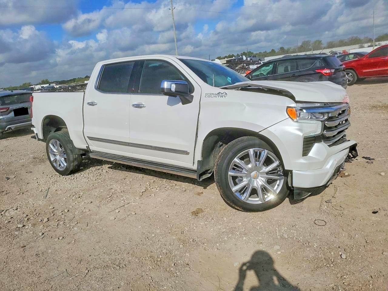 2024 Chevrolet Silverado C1500 High Country