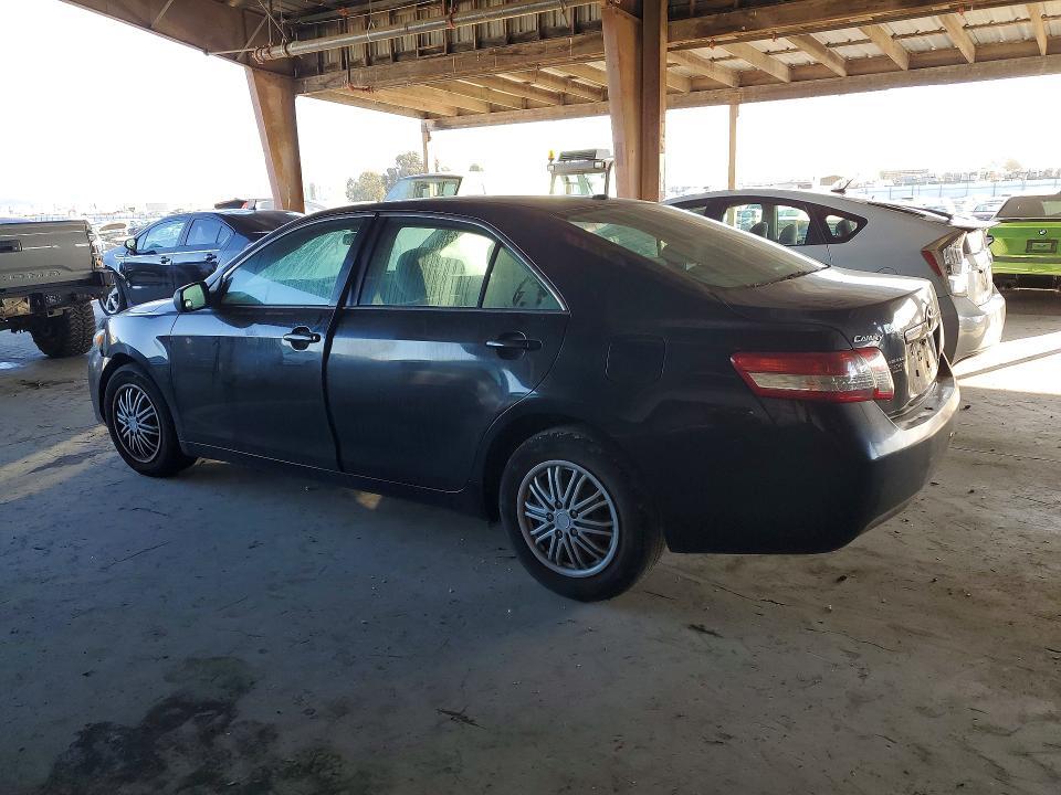 2011 Toyota Camry le