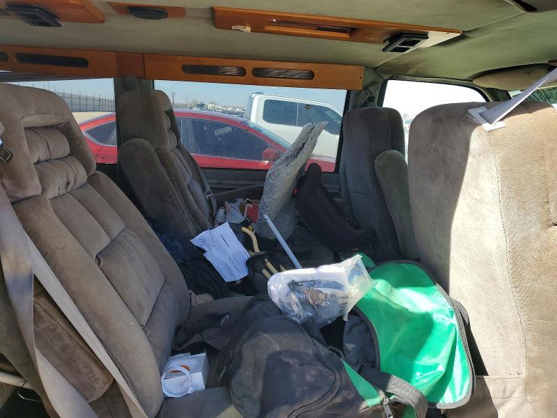 2000 Chevrolet Astro