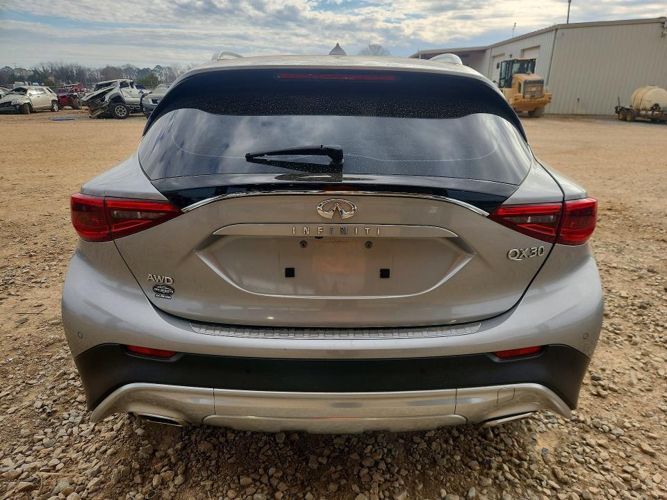 2017 Infiniti Qx30 Premium