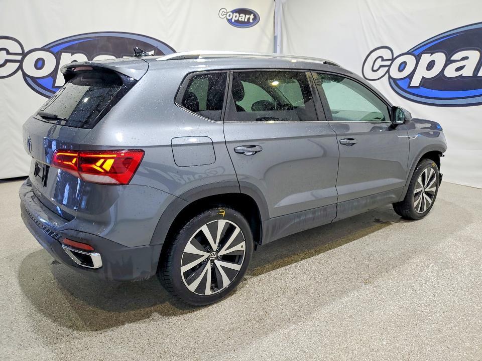 2024 Volkswagen Taos se
