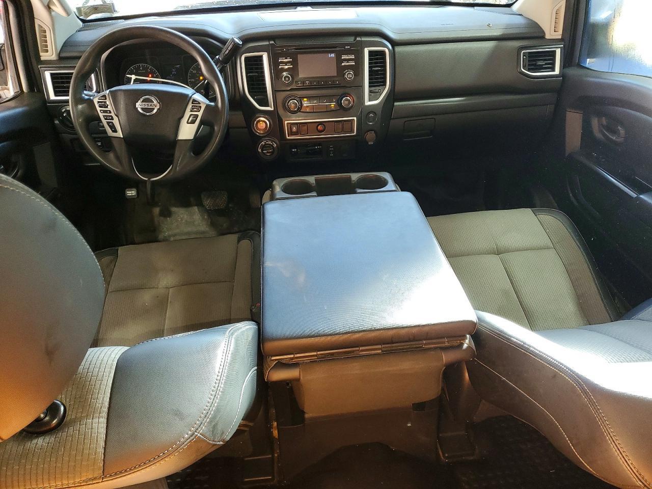 2017 Nissan Titan S