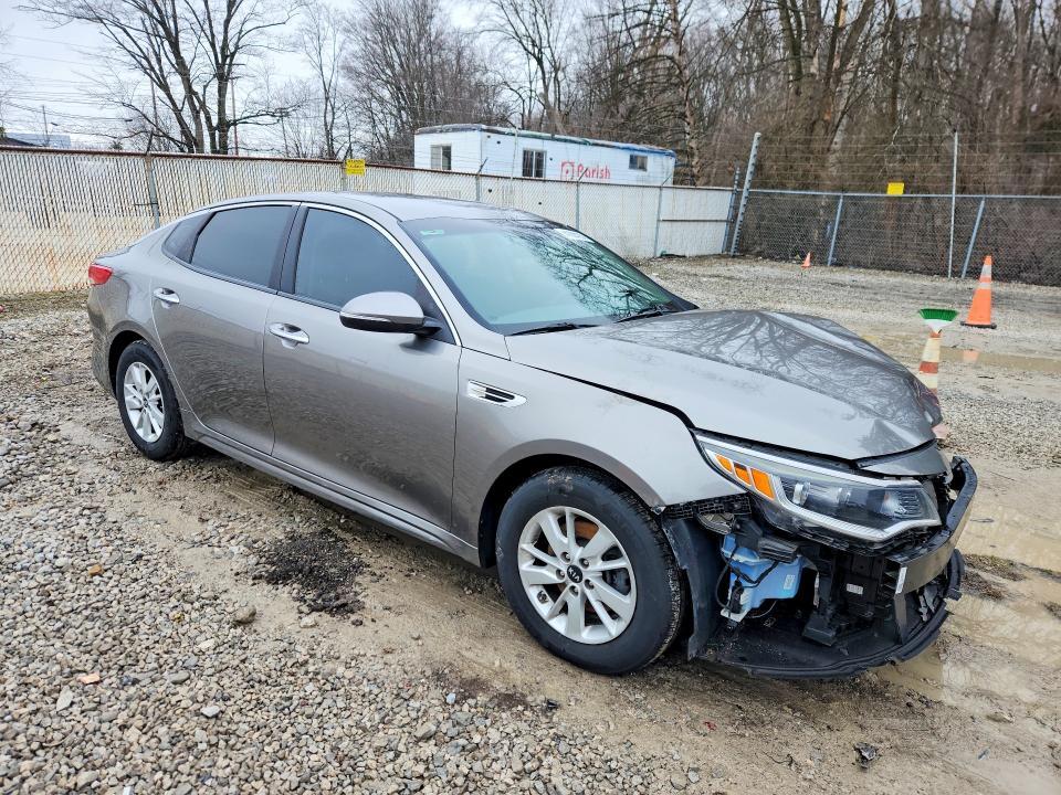 2016 KIA Optima lx