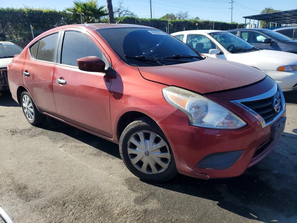 2016 Nissan Versa 1.6 sv