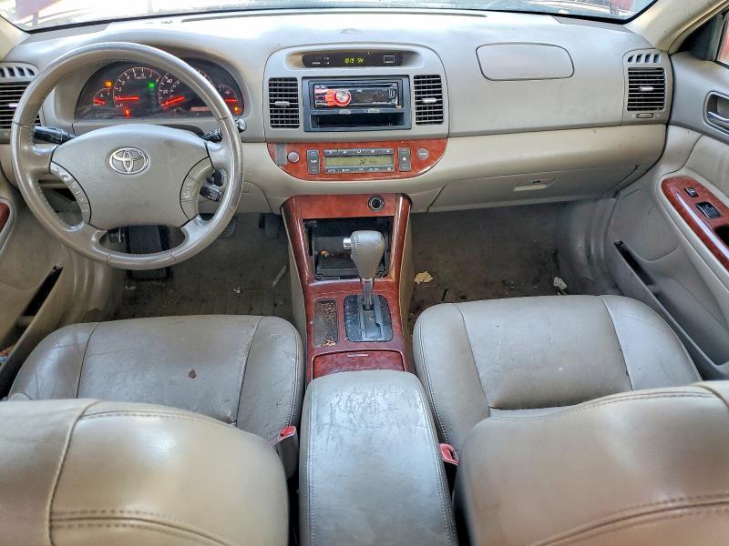 2005 Toyota Camry xle V6