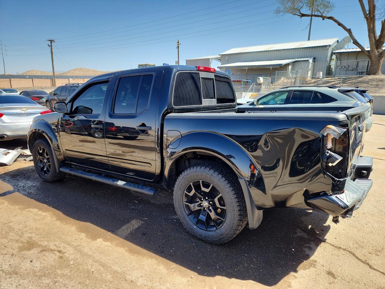 2021 Nissan Frontier SV