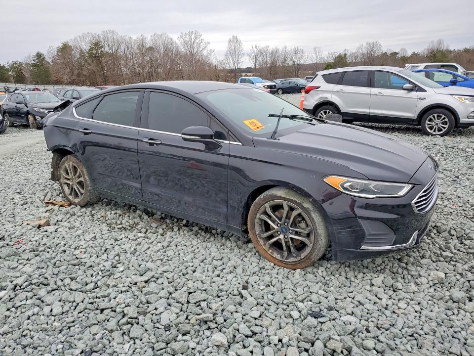 2020 Ford Fusion sel