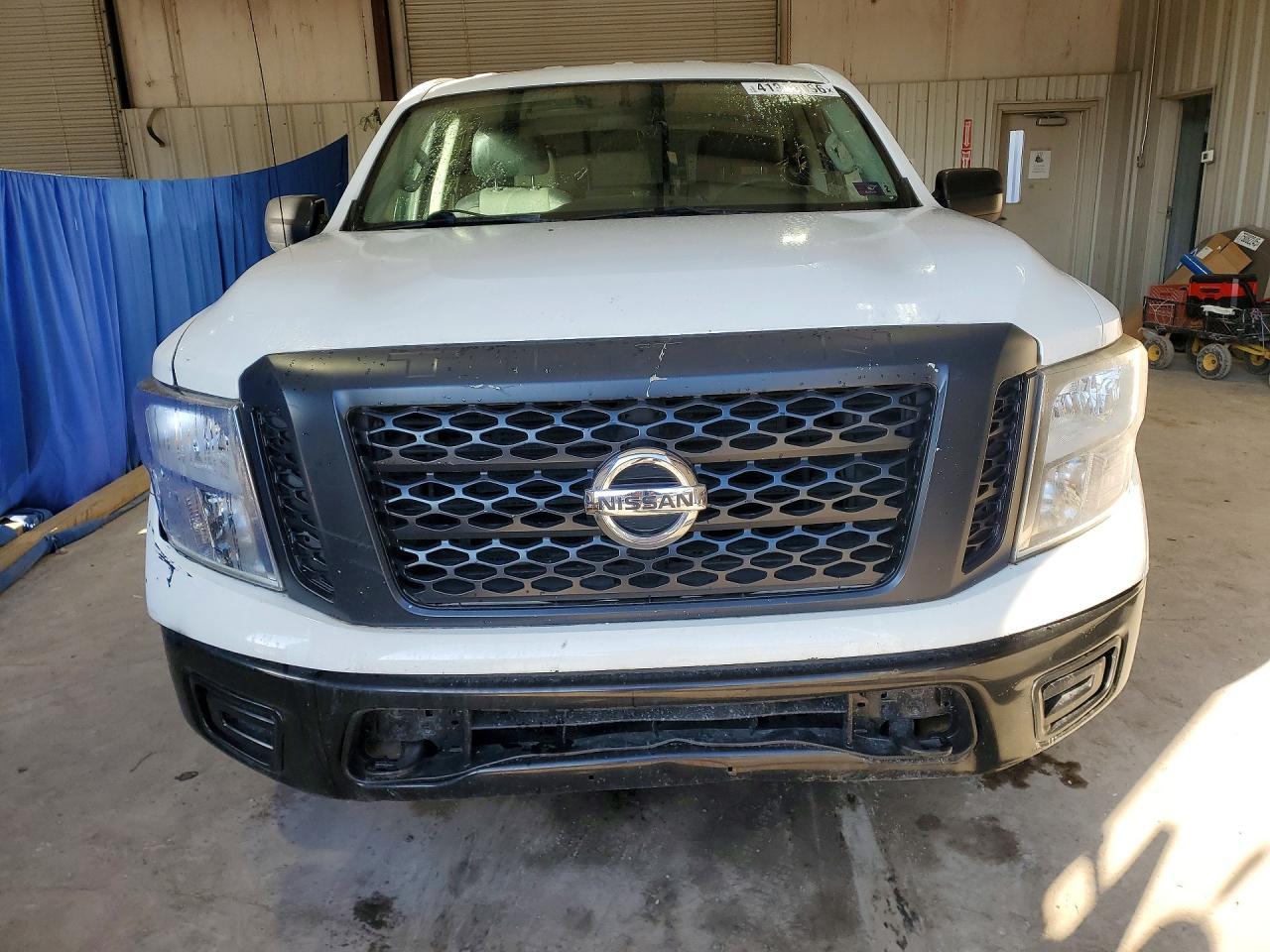 2017 Nissan Titan S