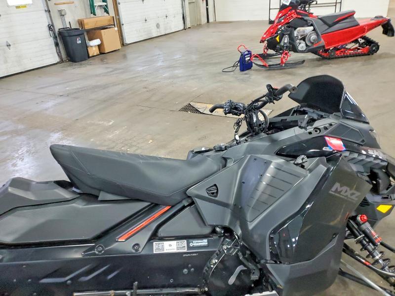2023 Skidoo MXZ
