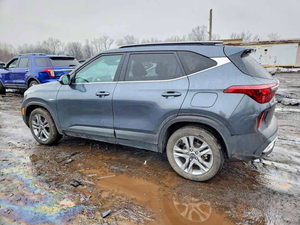 2021 KIA Seltos s