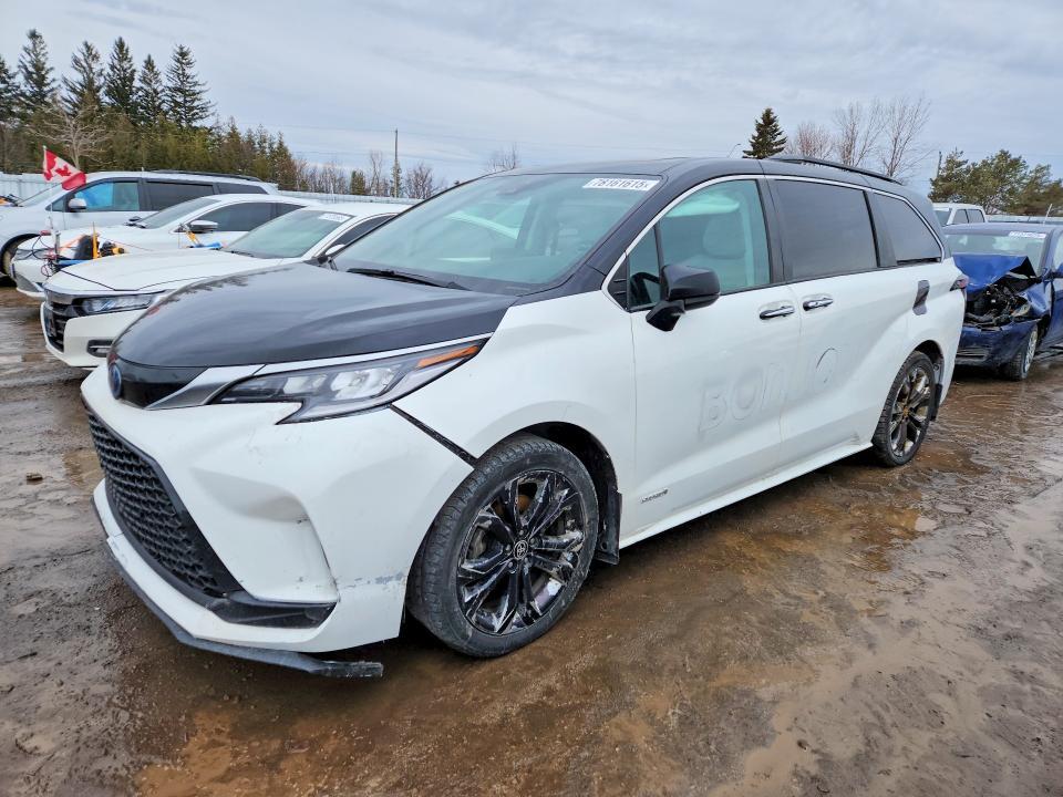 2021 Toyota Sienna le