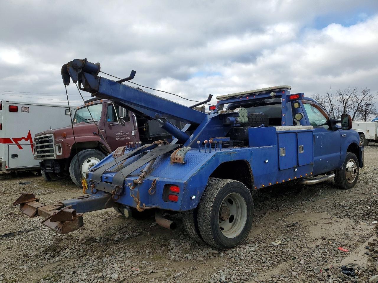 2004 Ford F550 Super Duty